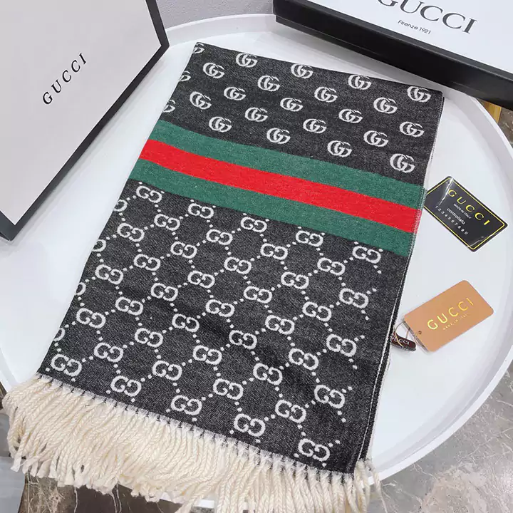 GUCCI コピーマフラー